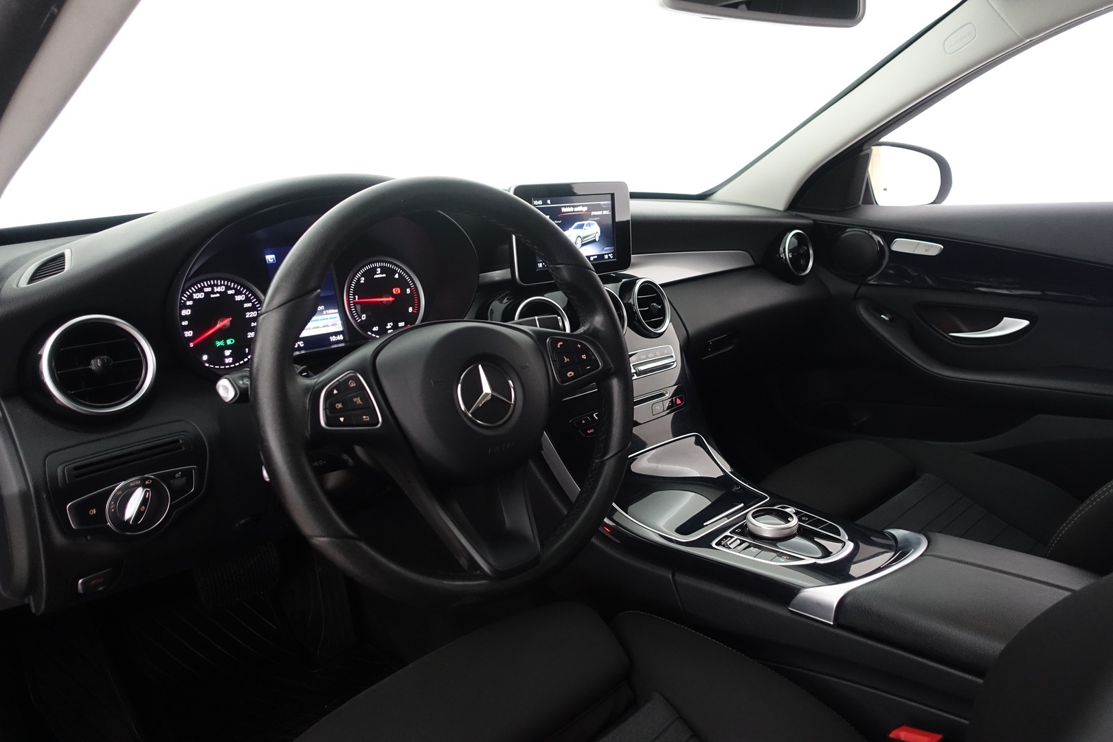MERCEDES-BENZ C 2017