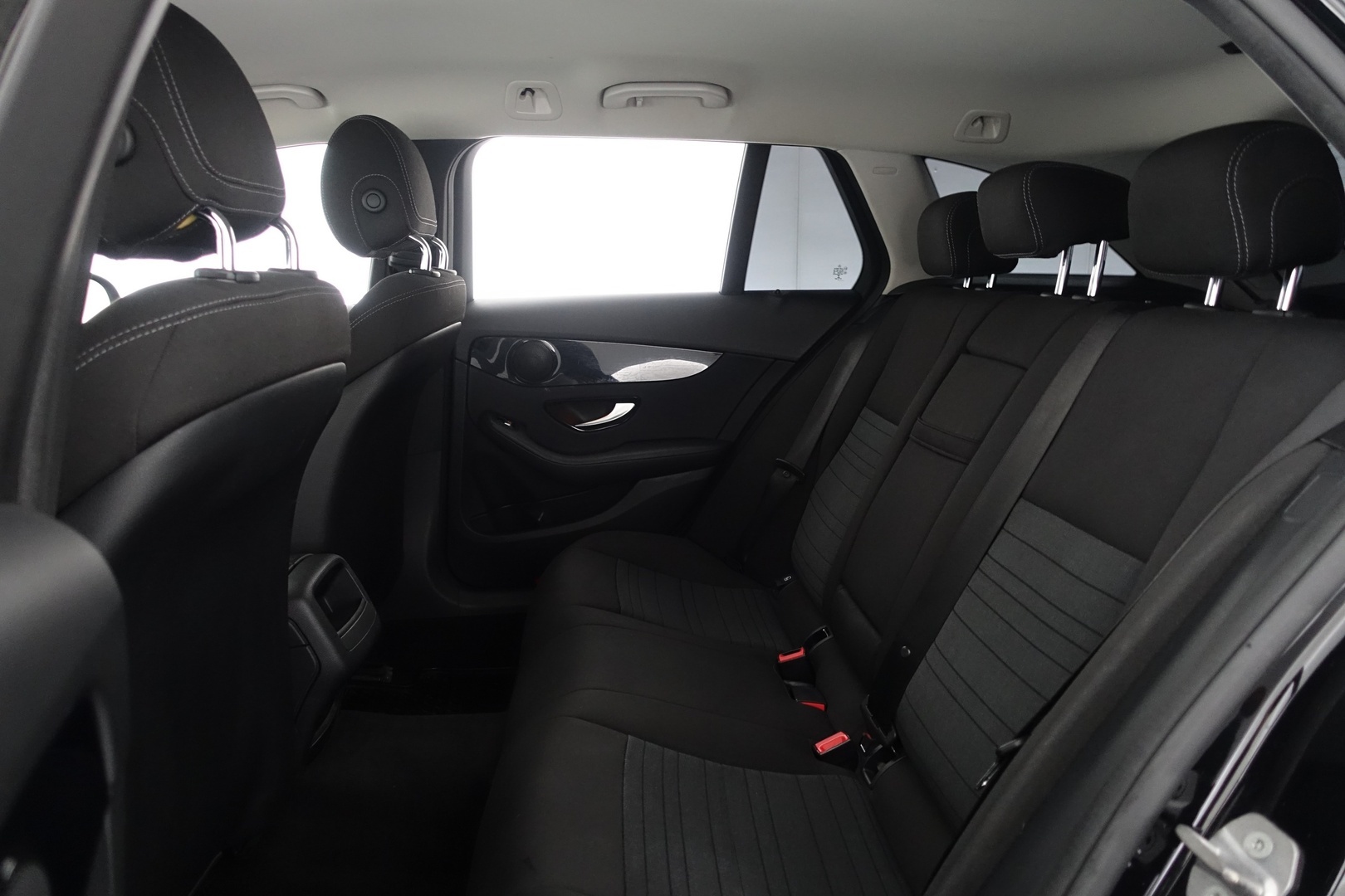 MERCEDES-BENZ C 2017