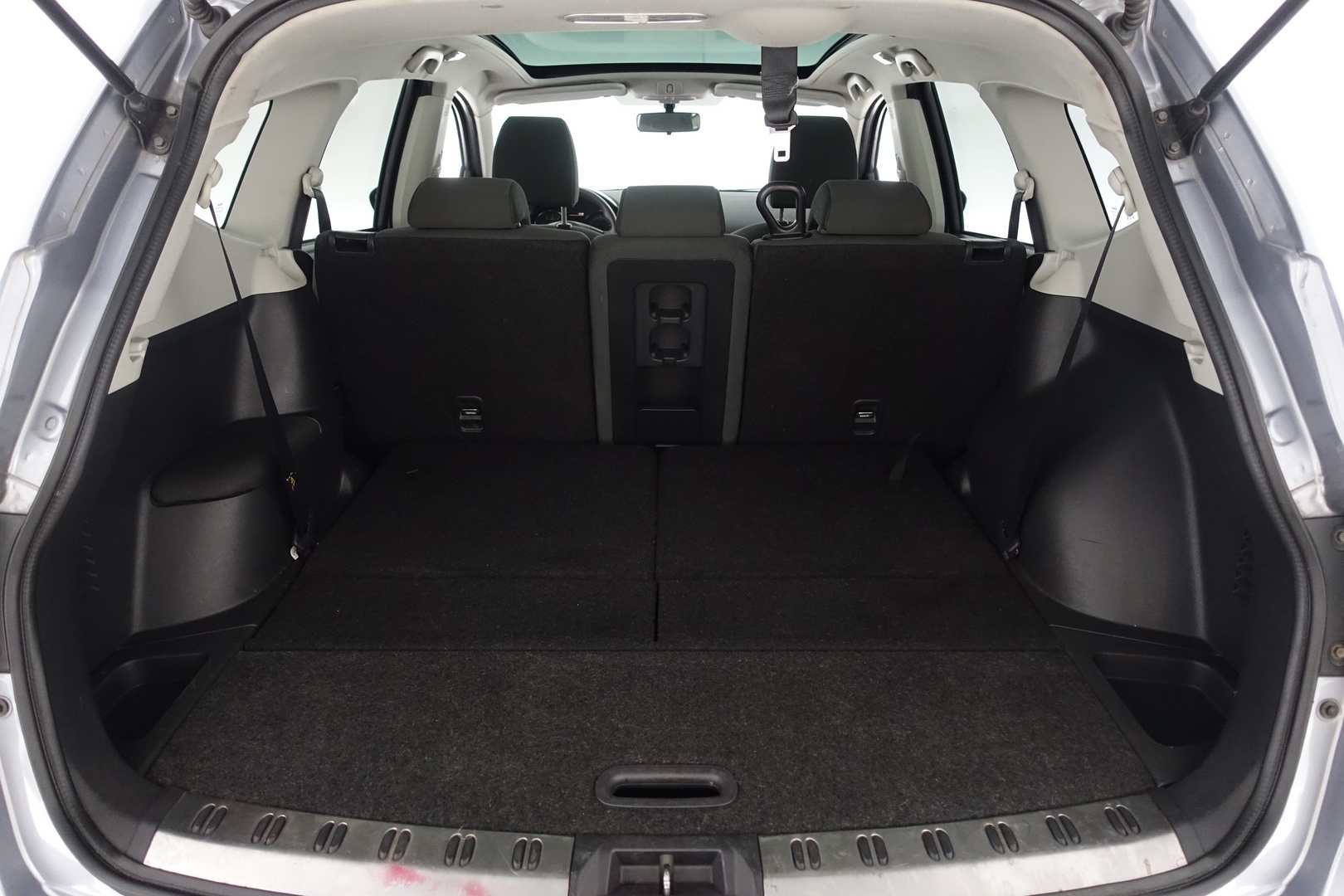 NISSAN Qashqai+2 2011