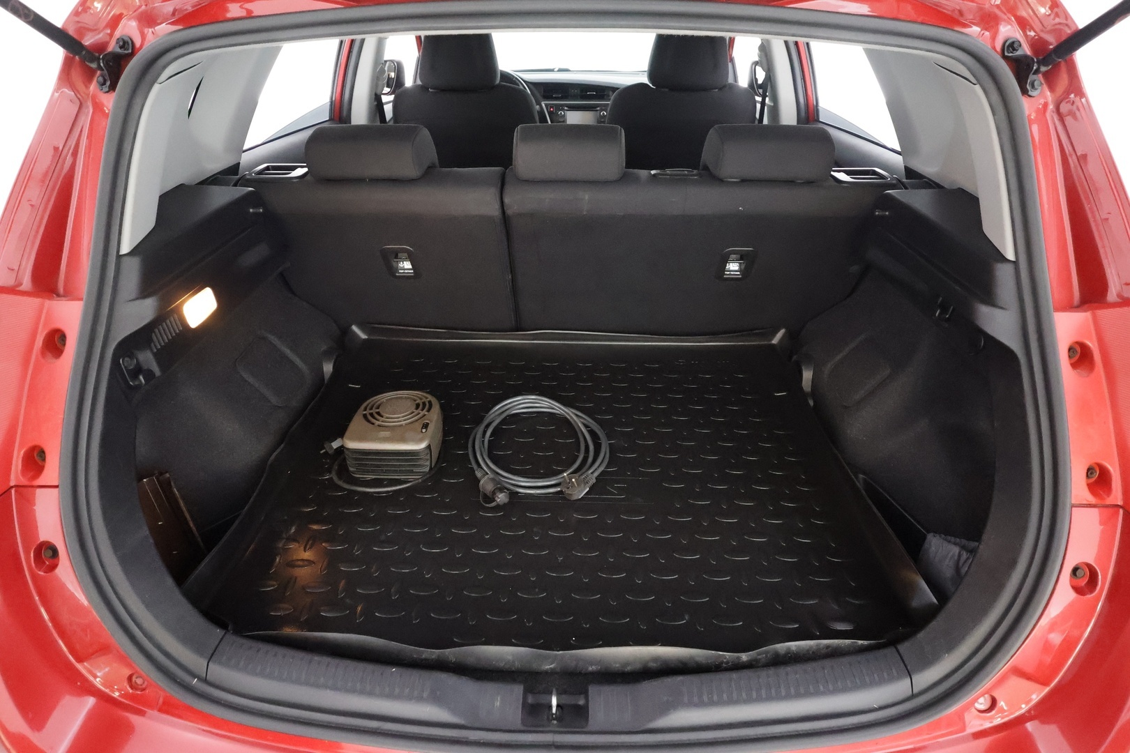 TOYOTA Auris 2015