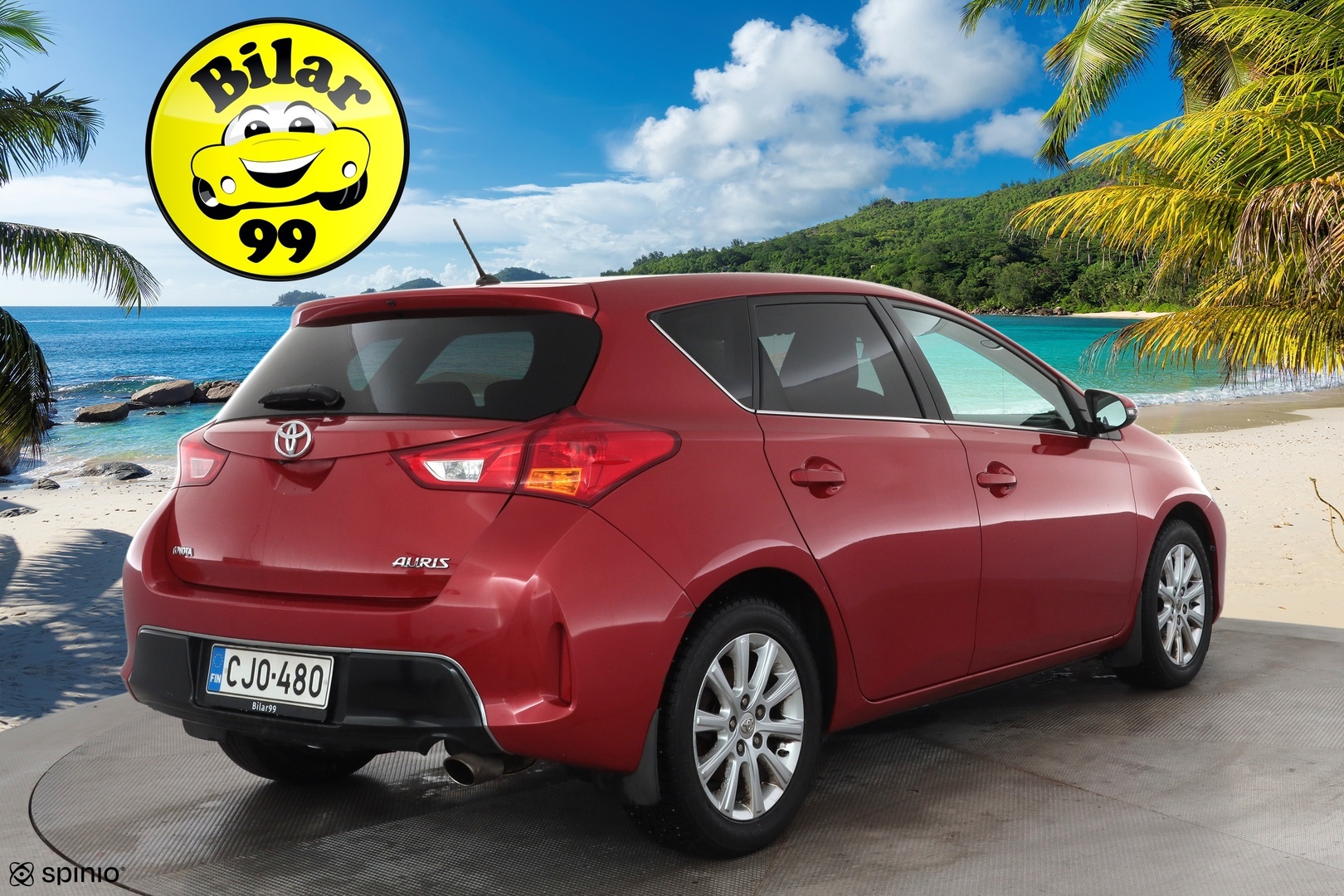 TOYOTA Auris 2015