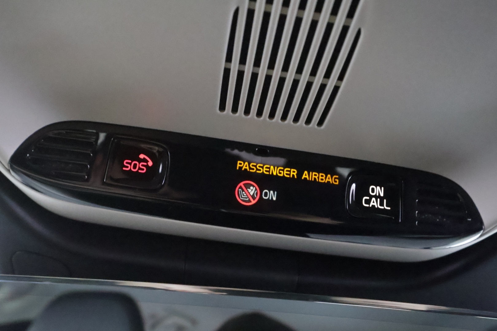 VOLVO V60 2021