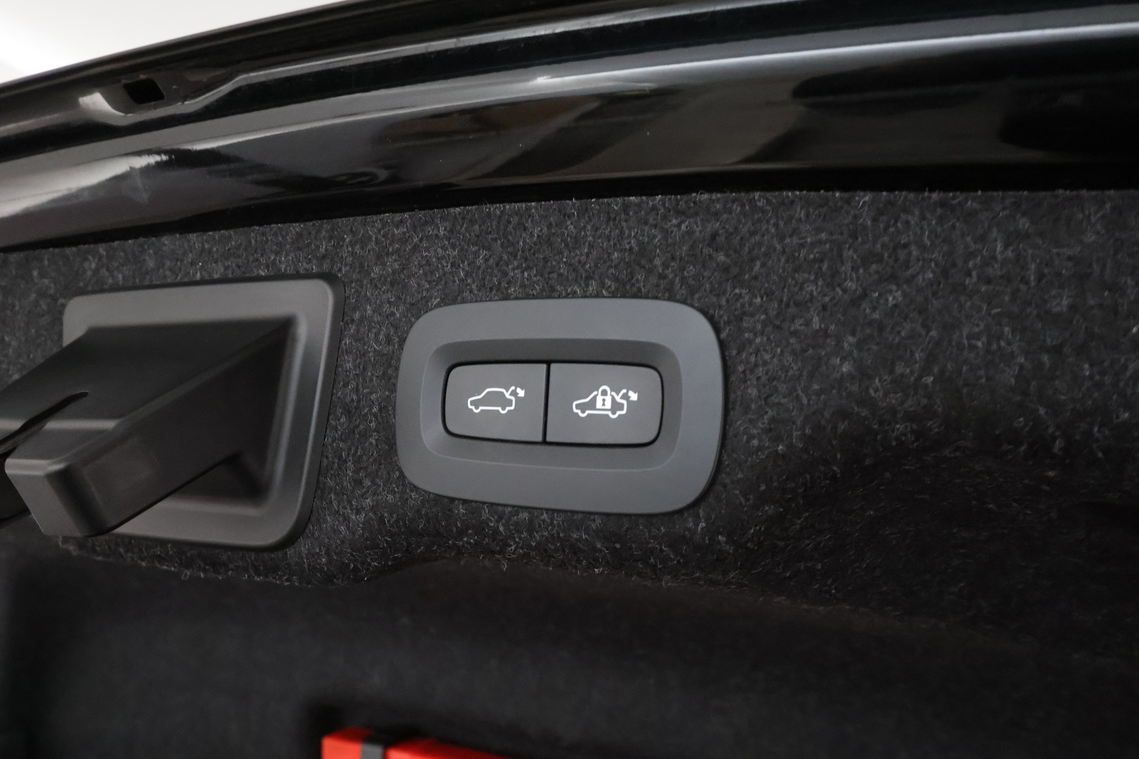 VOLVO S90 2022