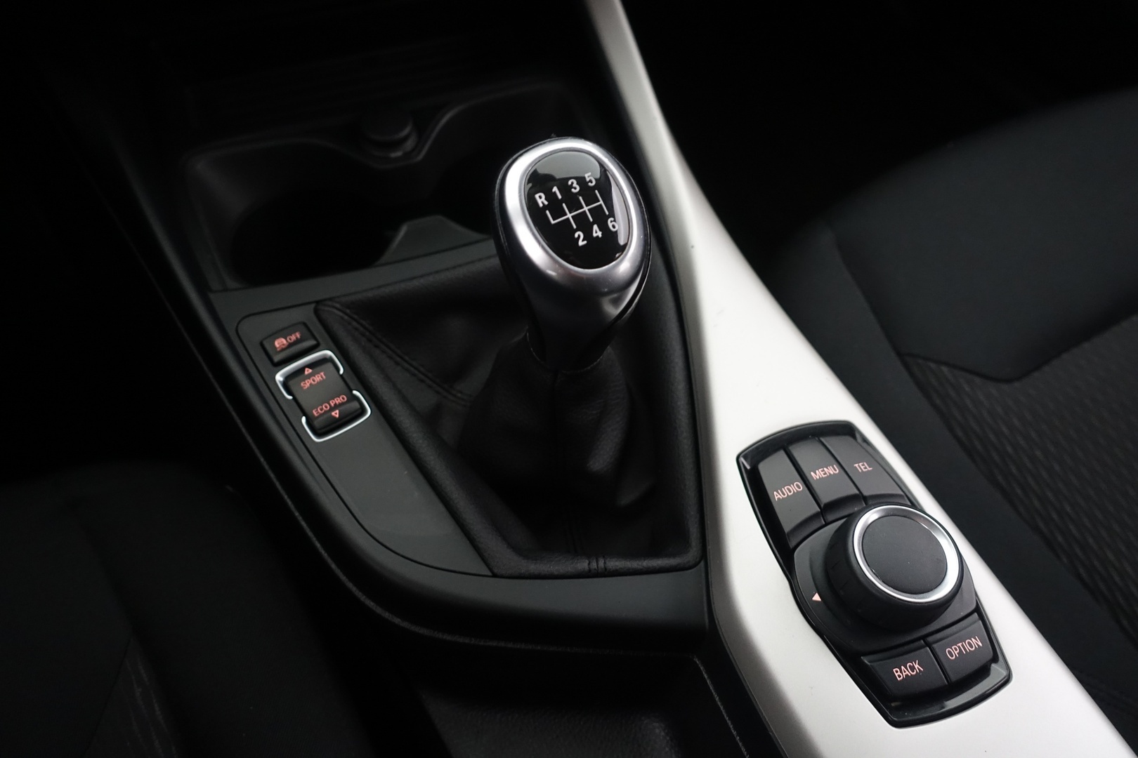 BMW 118 2016