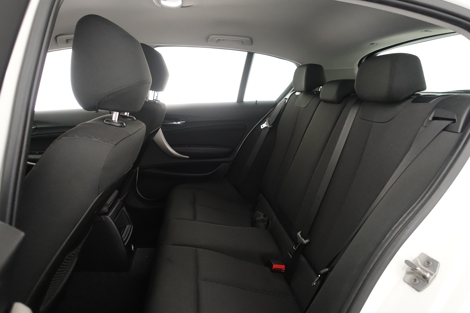 BMW 118 2016