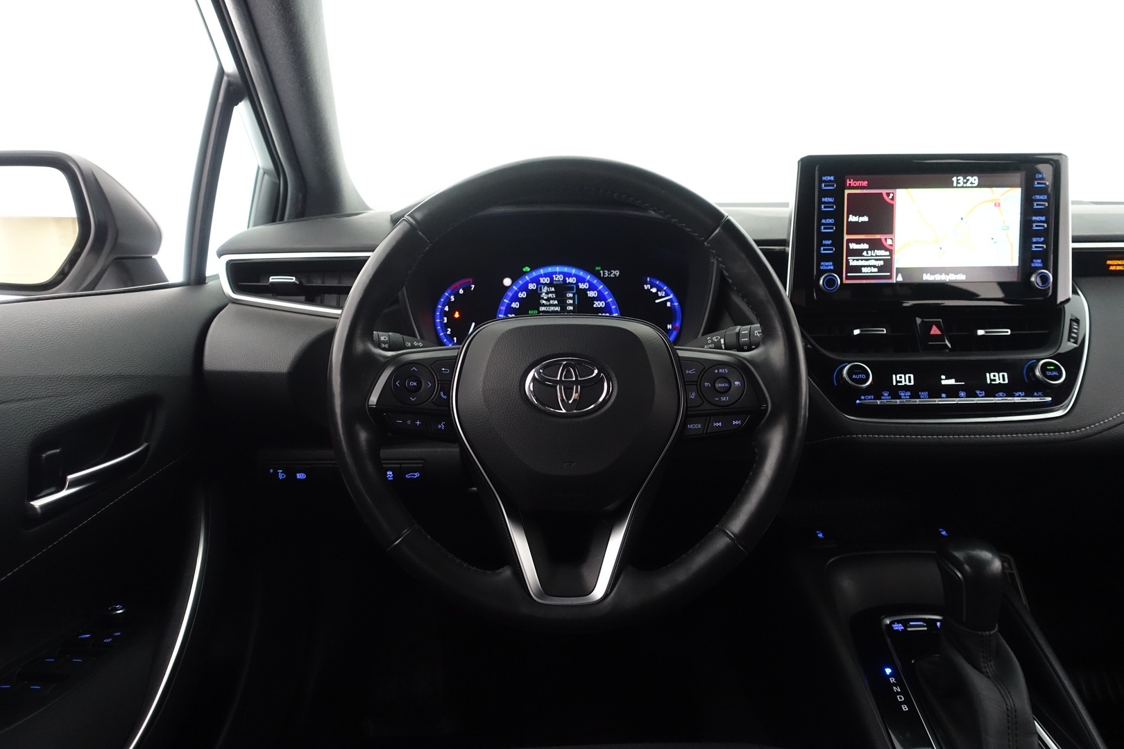 TOYOTA Corolla 2019