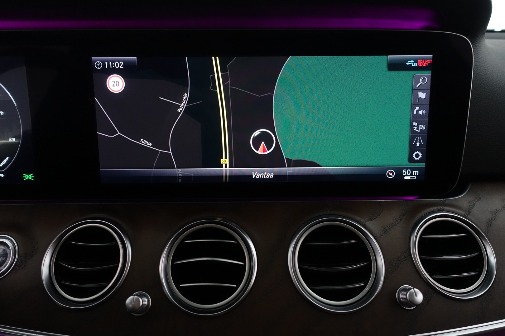 MERCEDES-BENZ E 2019
