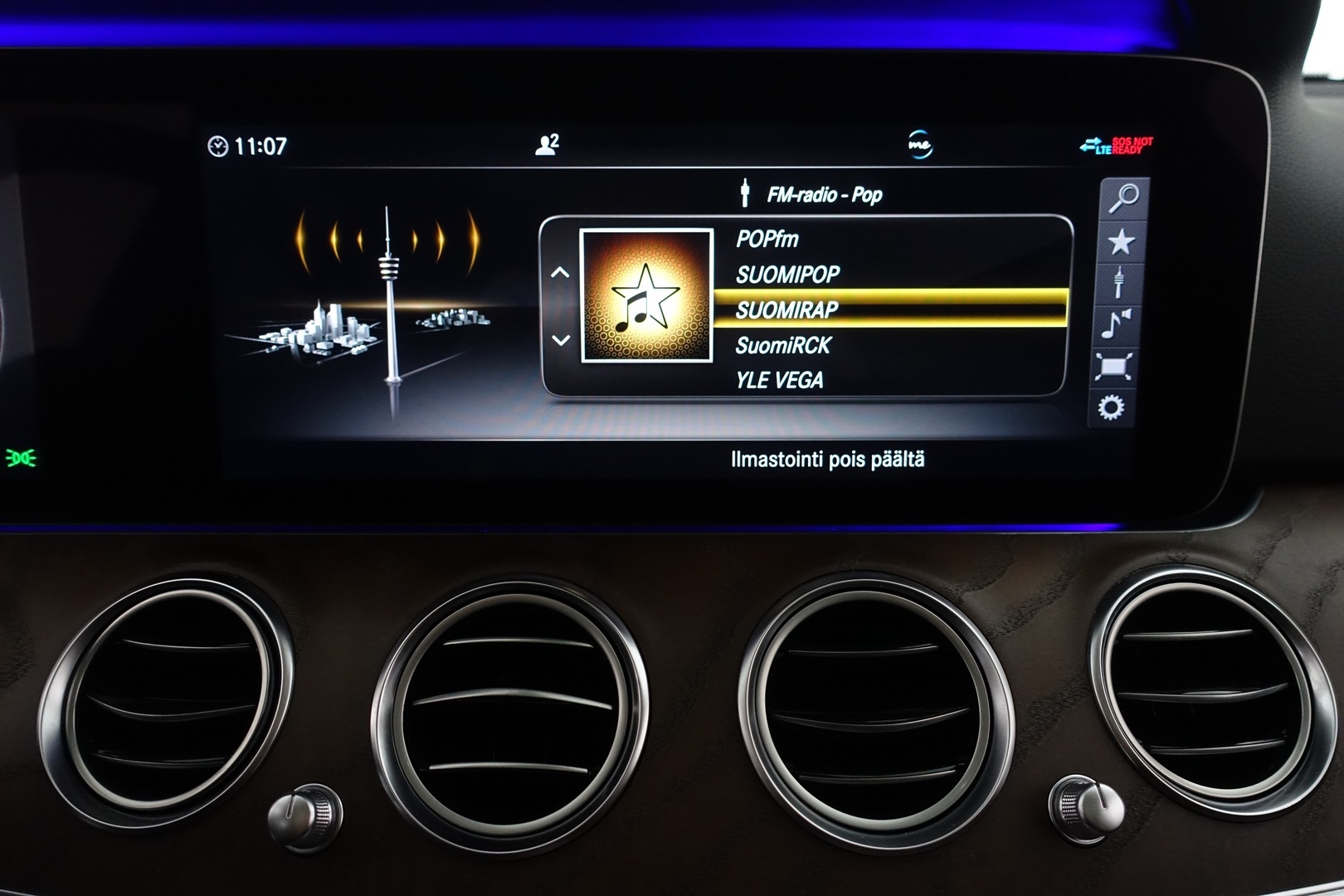 MERCEDES-BENZ E 2019