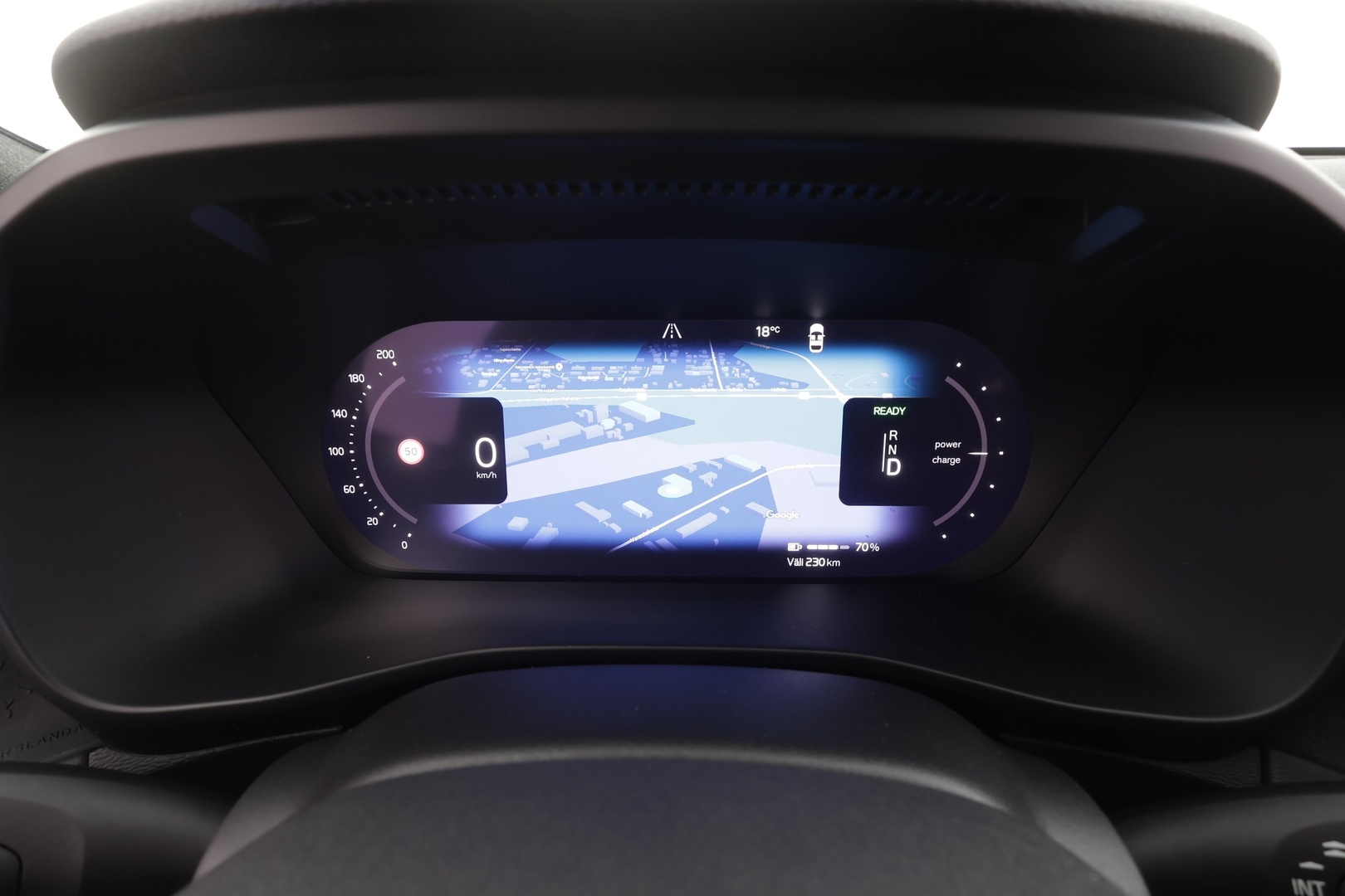 VOLVO XC40 2023