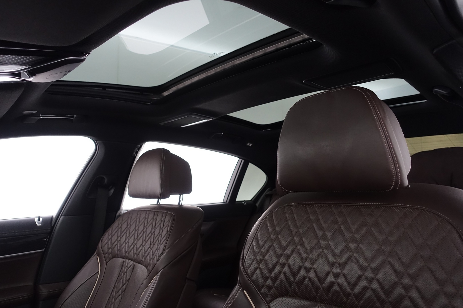 BMW 740 2017