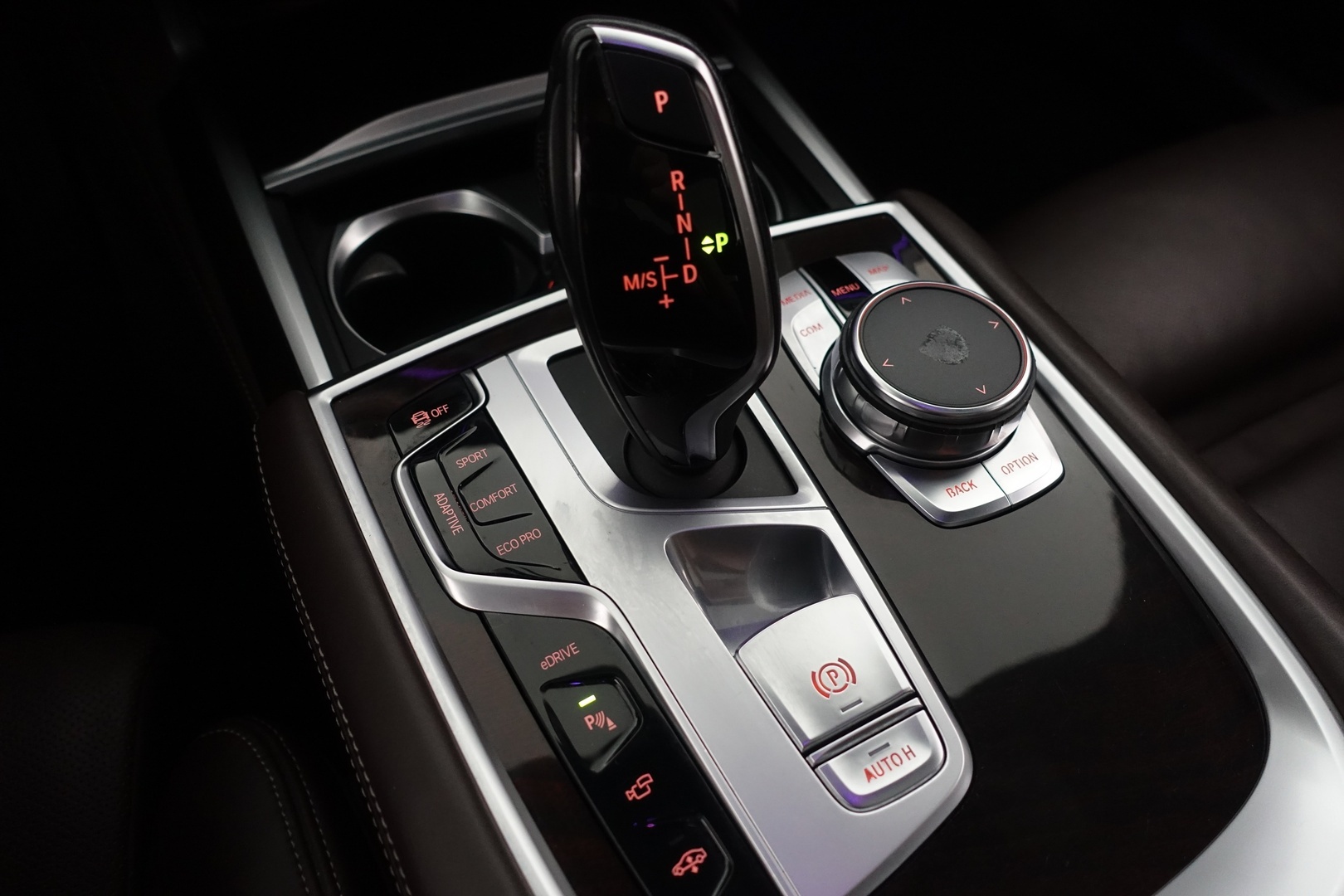 BMW 740 2017