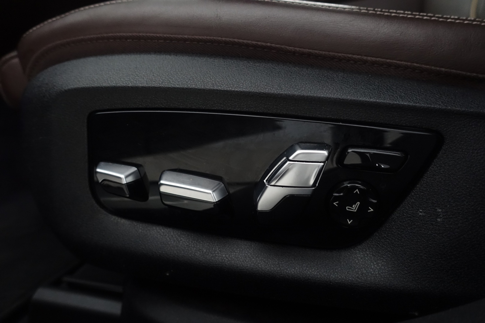 BMW 740 2017