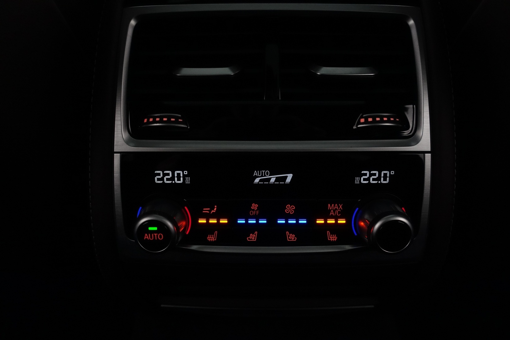 BMW 740 2017