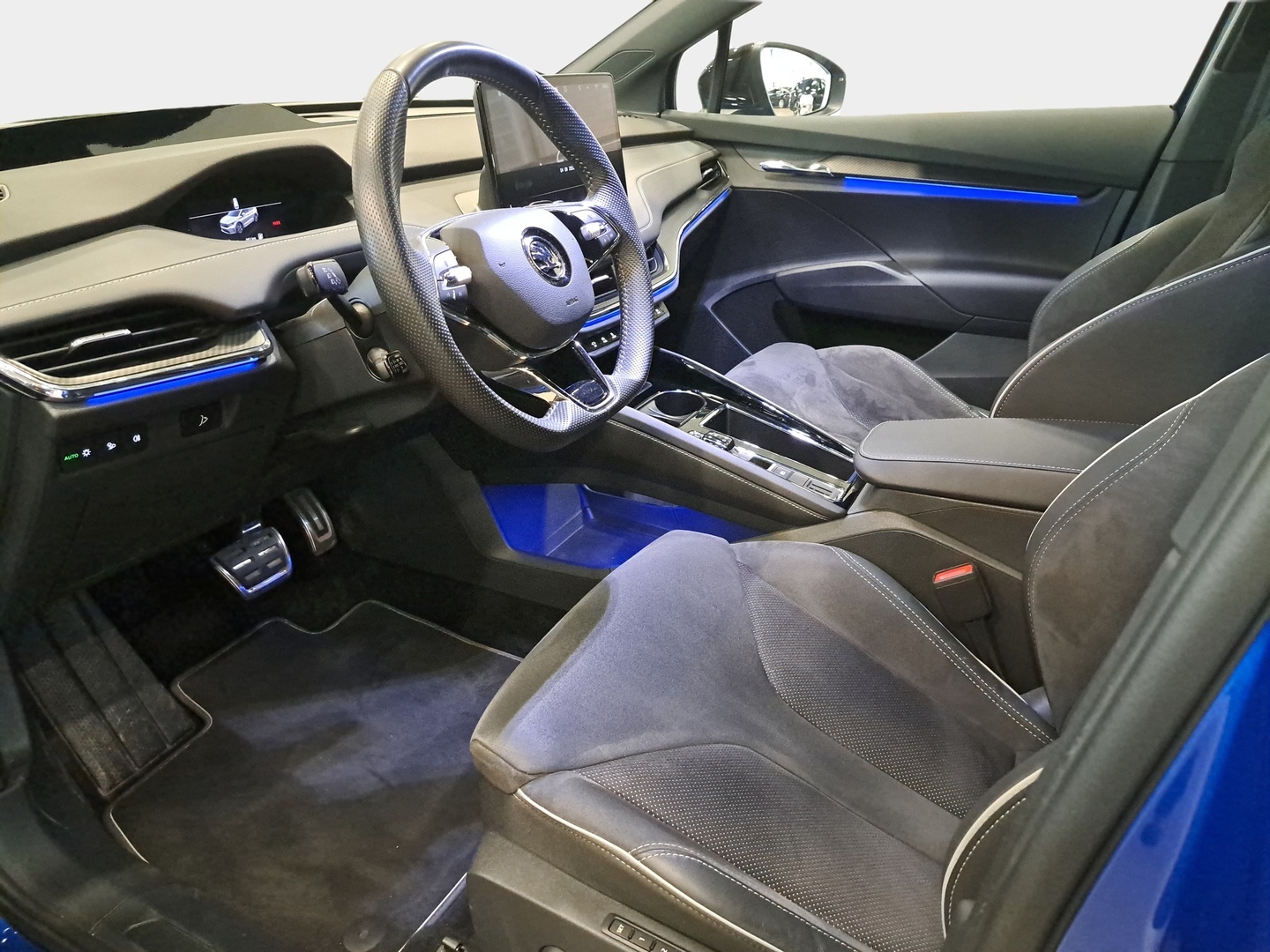 SKODA Enyaq 2023