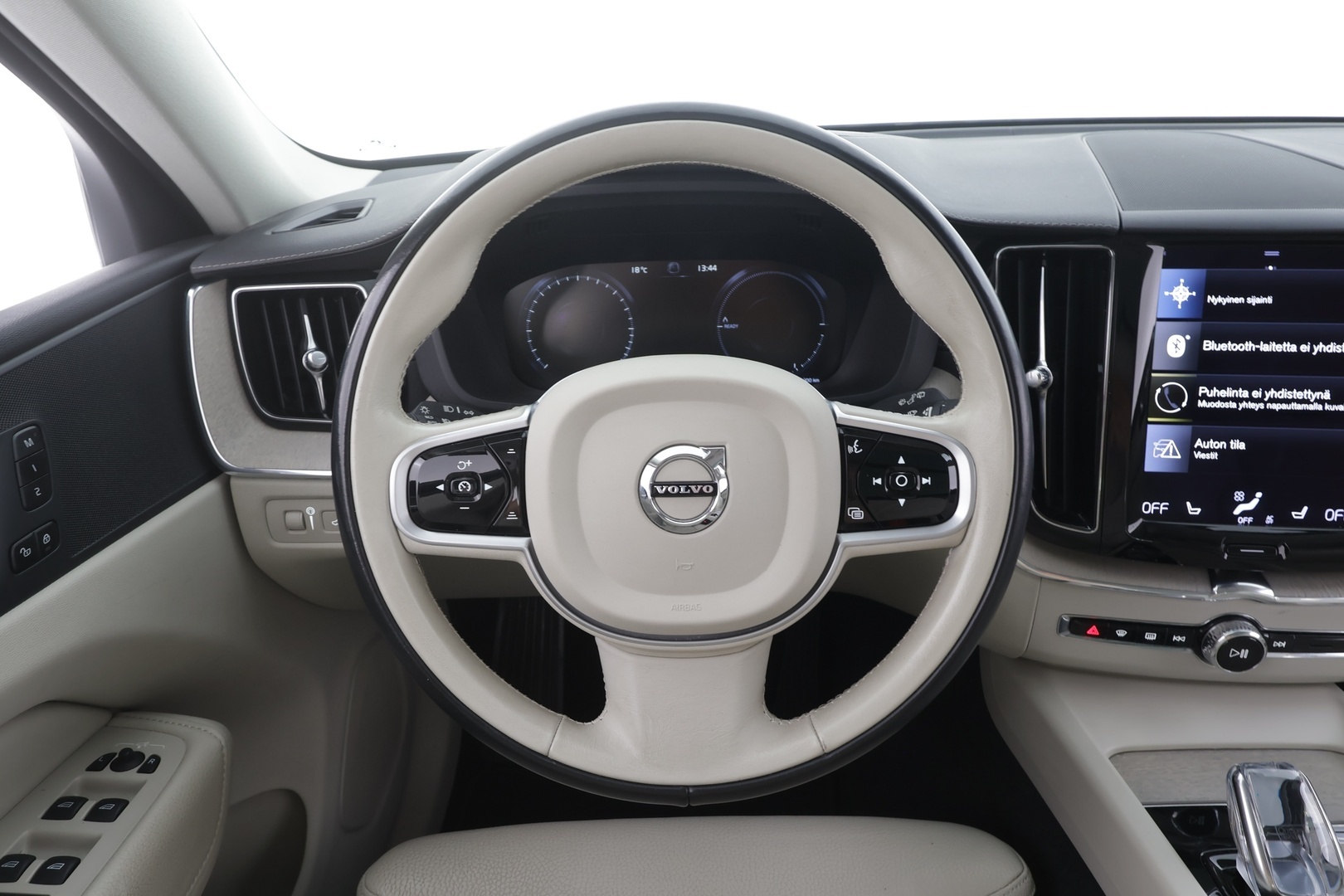VOLVO XC60 2021