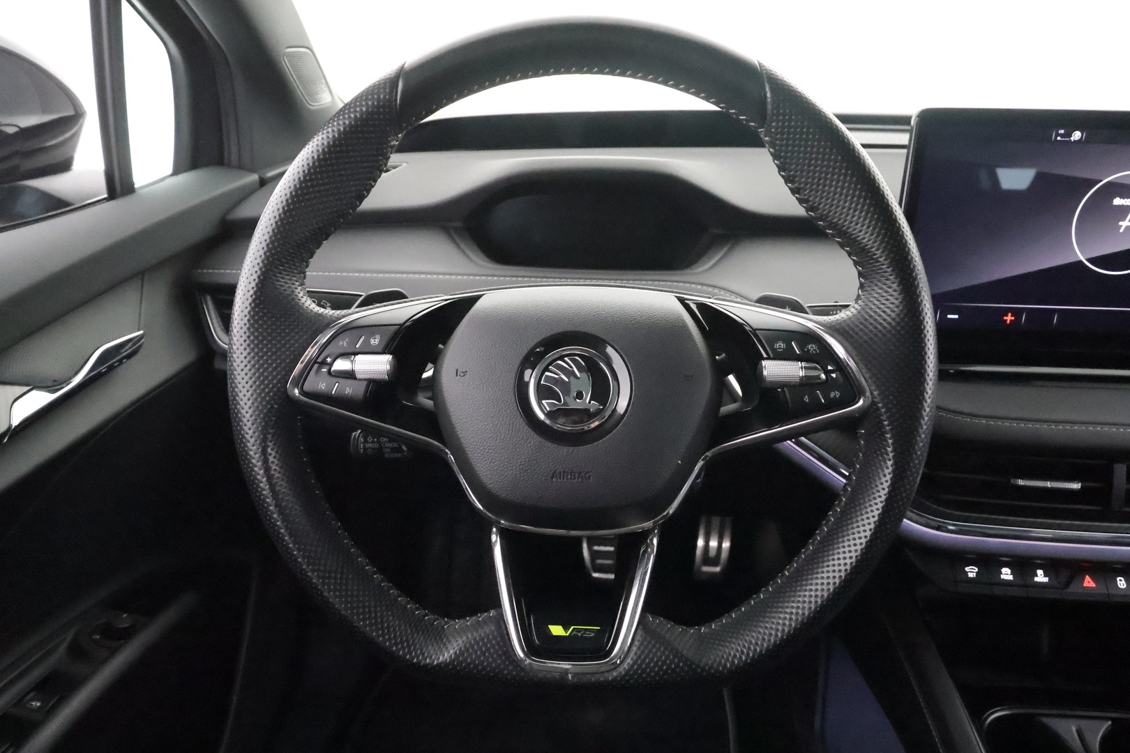 SKODA ENYAQ 2023