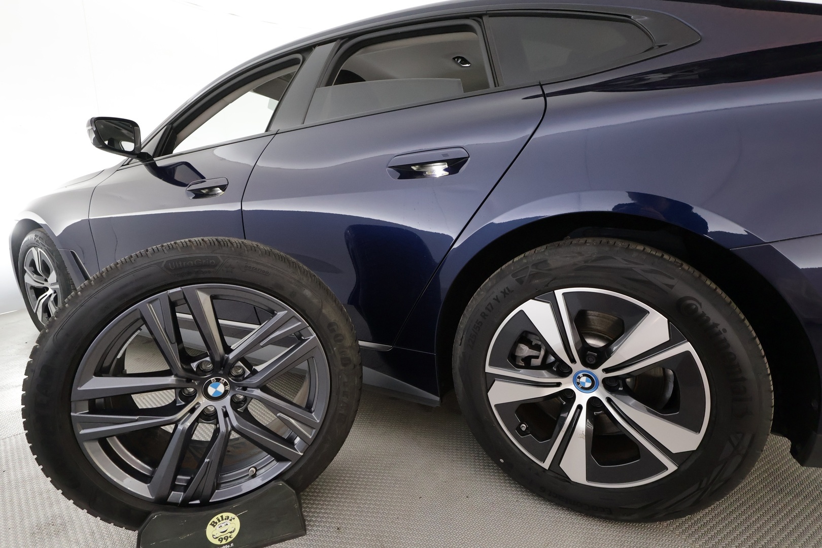BMW i4 2023