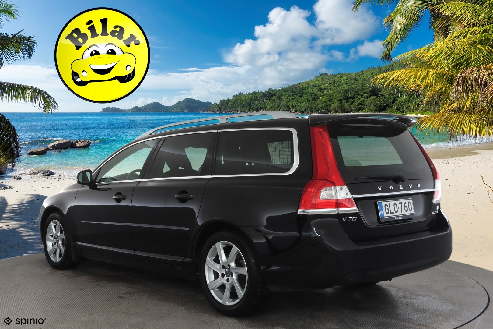 VOLVO V70 2015