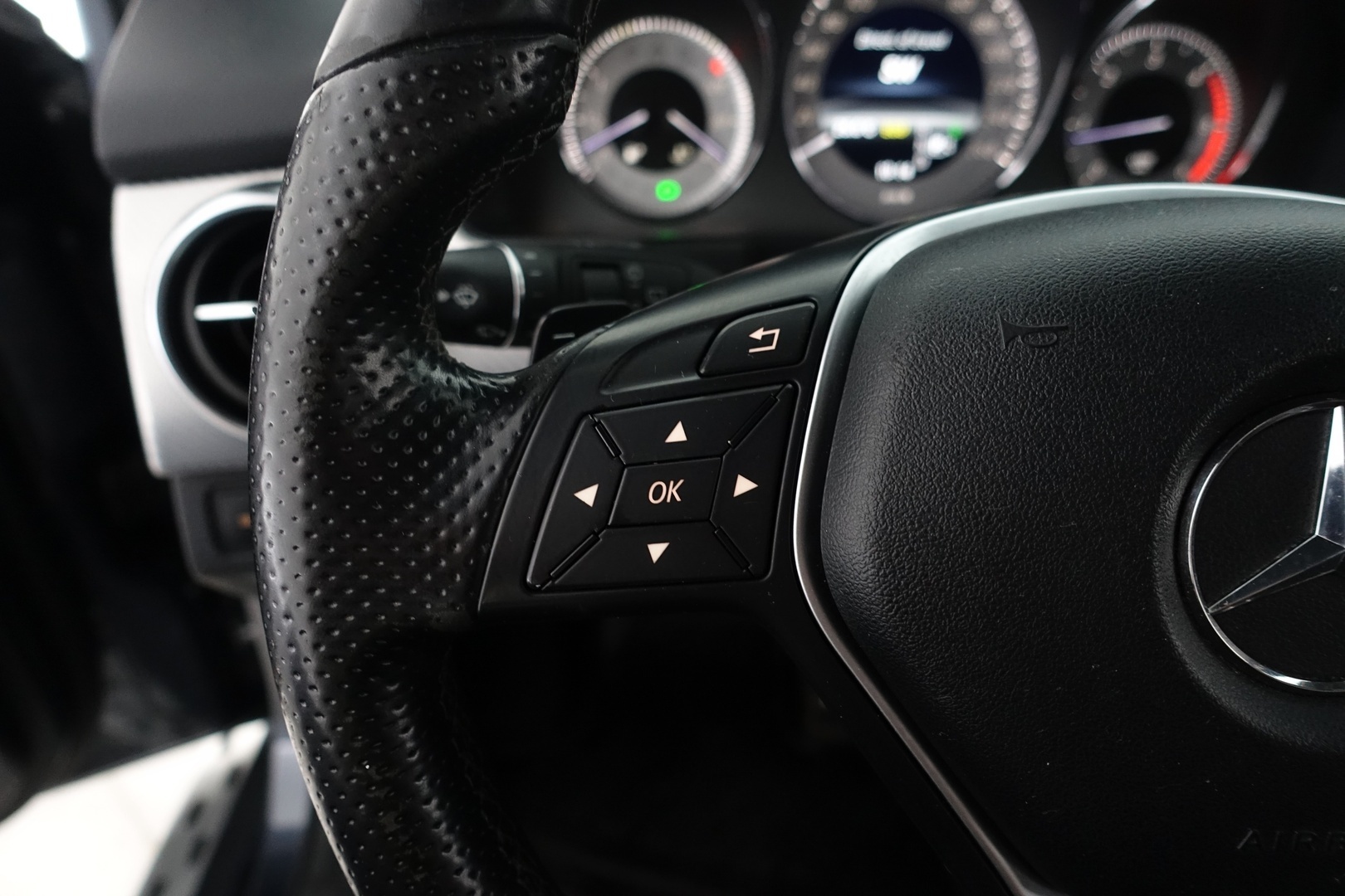 MERCEDES-BENZ GLK 2013