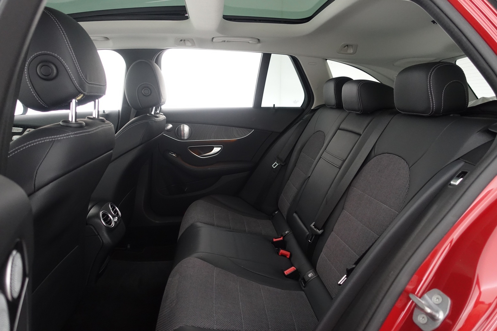 MERCEDES-BENZ C 2018