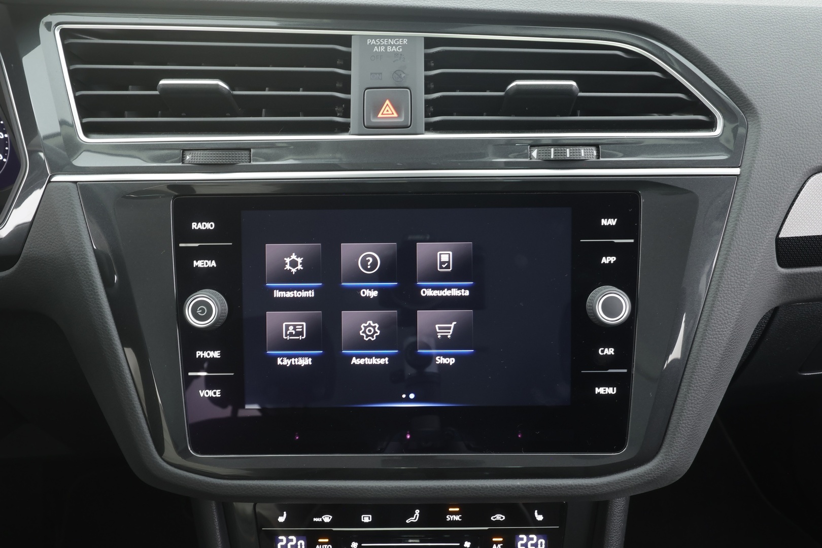 VOLKSWAGEN Tiguan 2022
