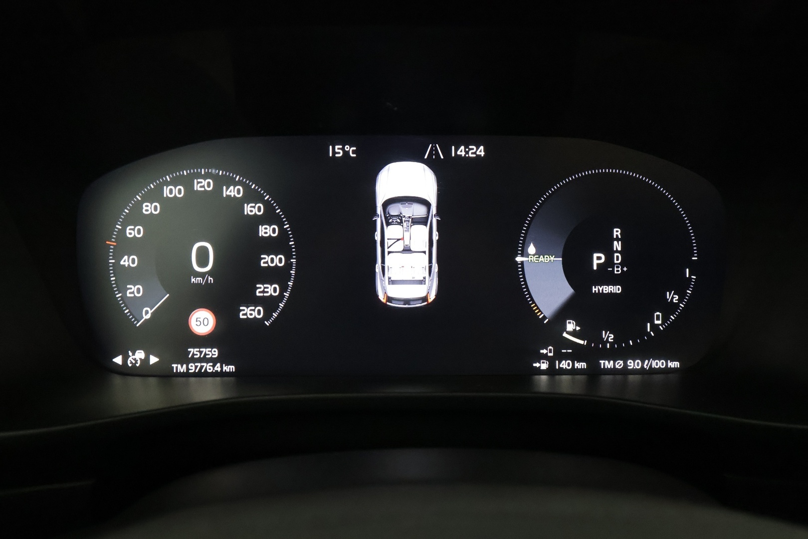 VOLVO XC40 2021