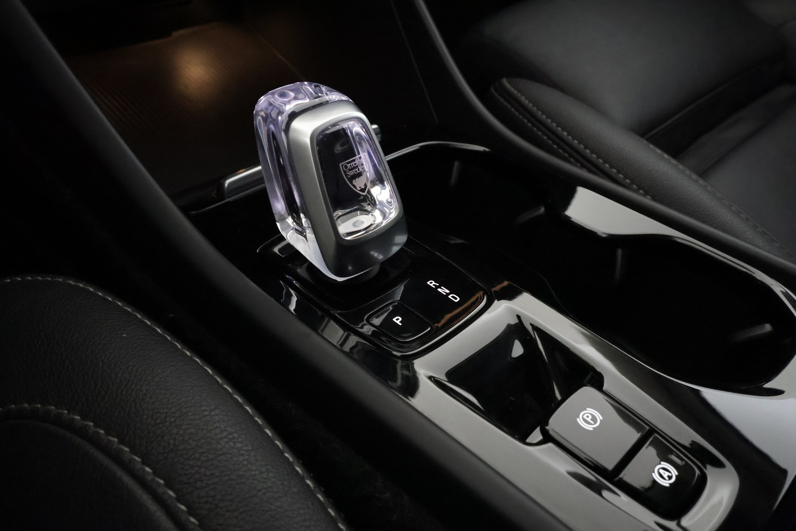 VOLVO XC40 2021