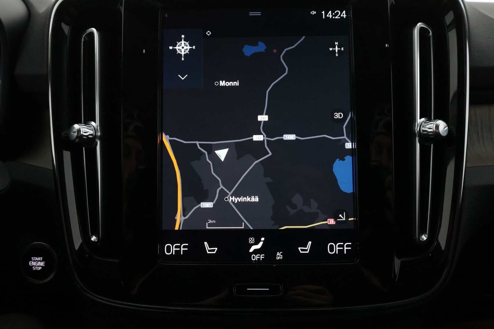 VOLVO XC40 2021