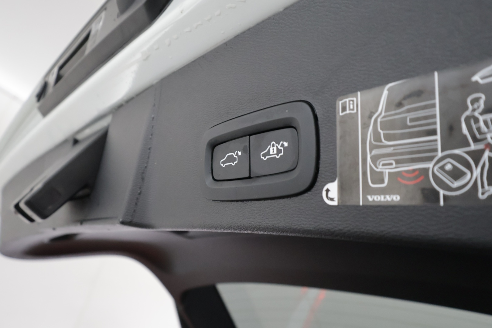 VOLVO XC40 2021