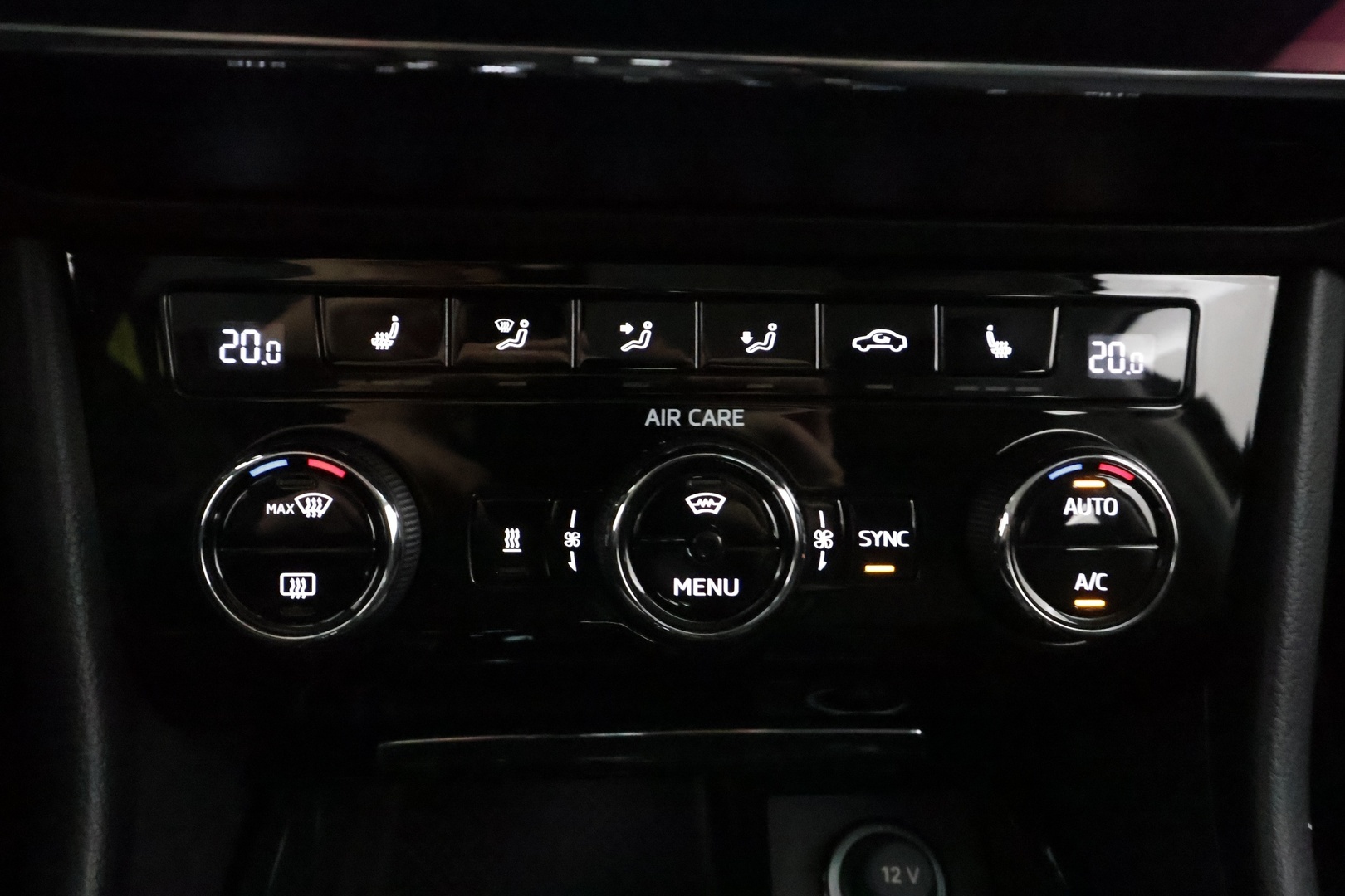 SKODA Superb 2018