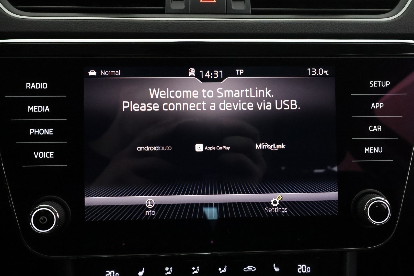 SKODA Superb 2018