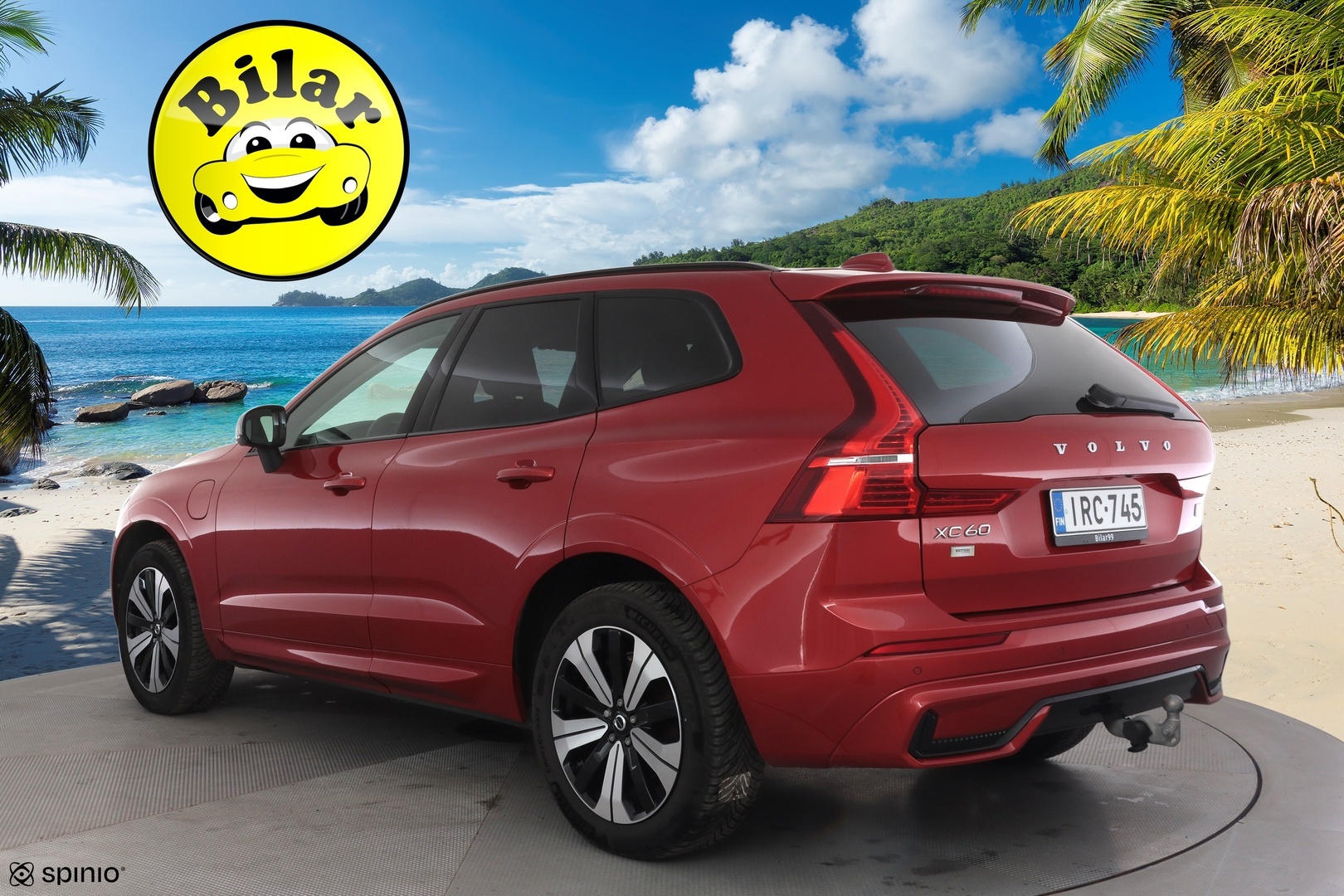 VOLVO XC60 2023
