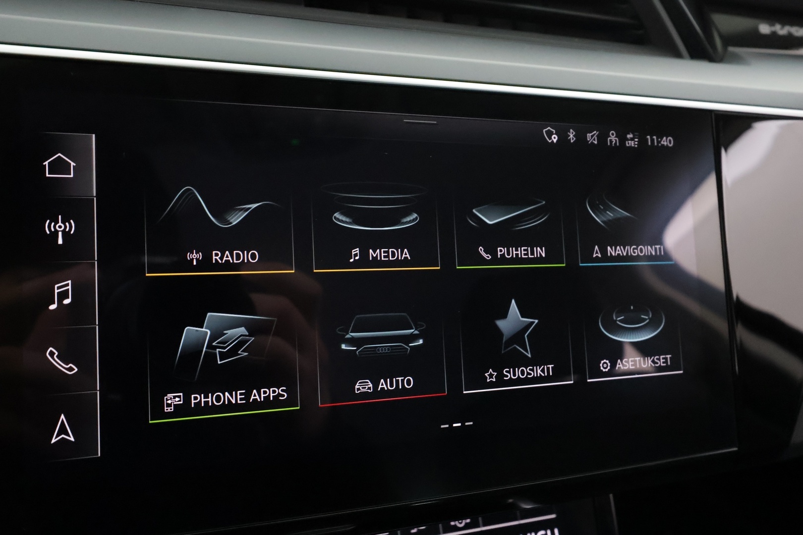 AUDI e-tron 2022