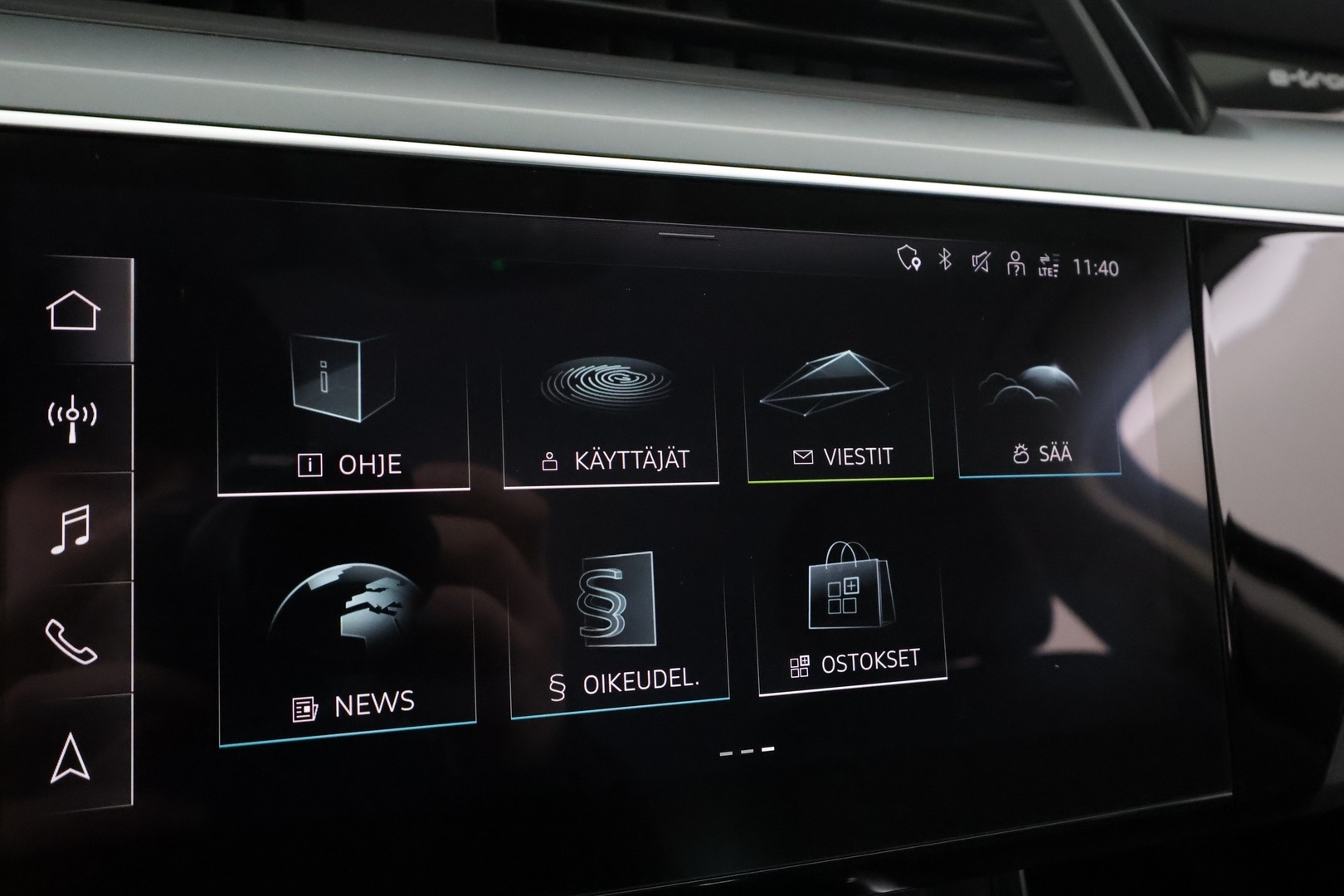 AUDI e-tron 2022