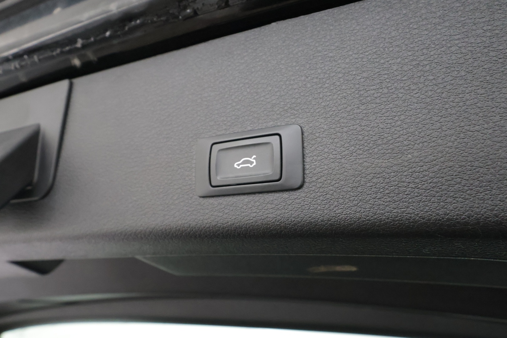 AUDI e-tron 2022