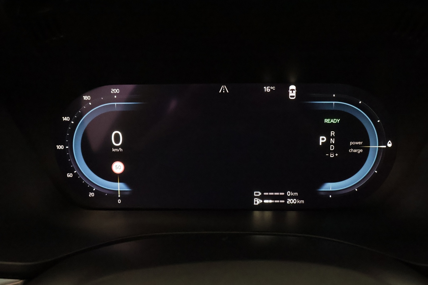 VOLVO XC60 2022