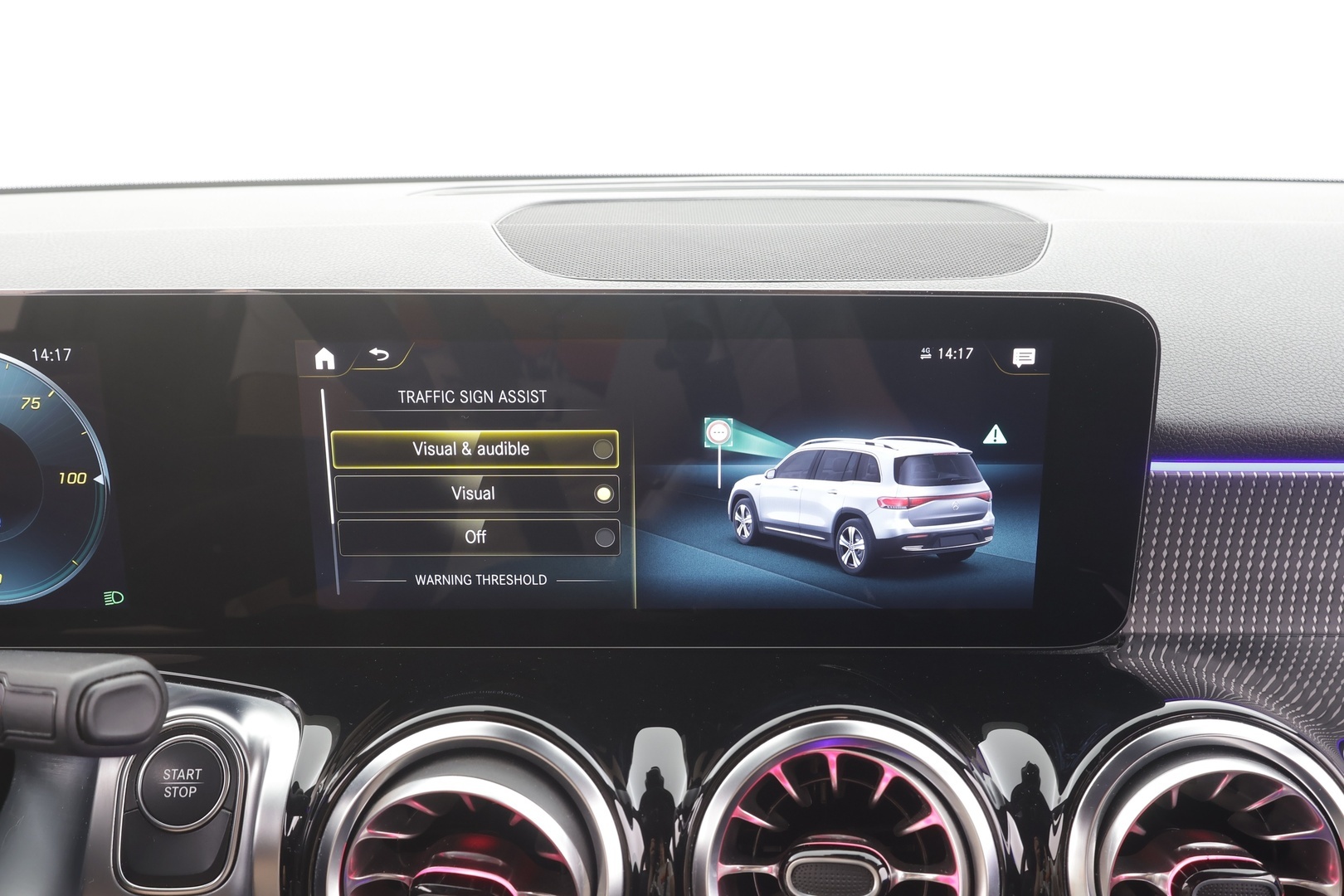 MERCEDES-BENZ EQB 2023