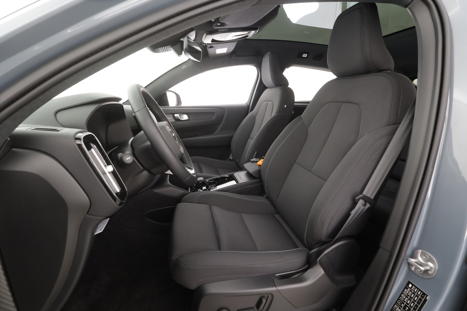 VOLVO C40 2023