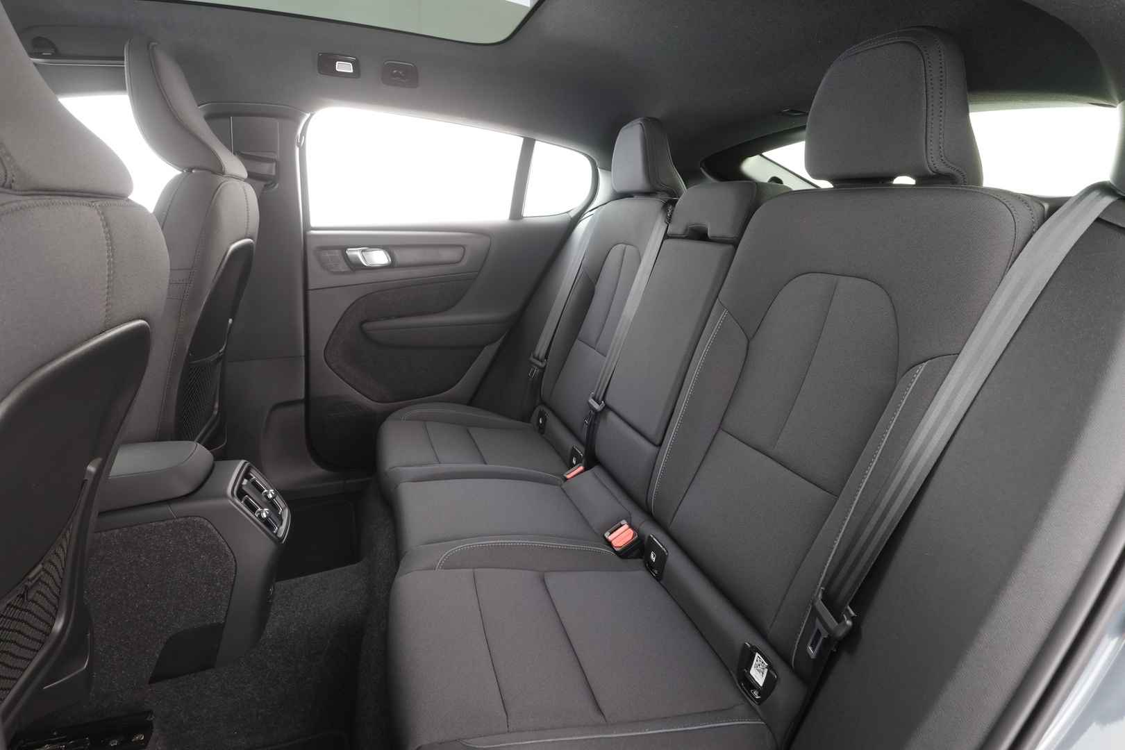 VOLVO C40 2023