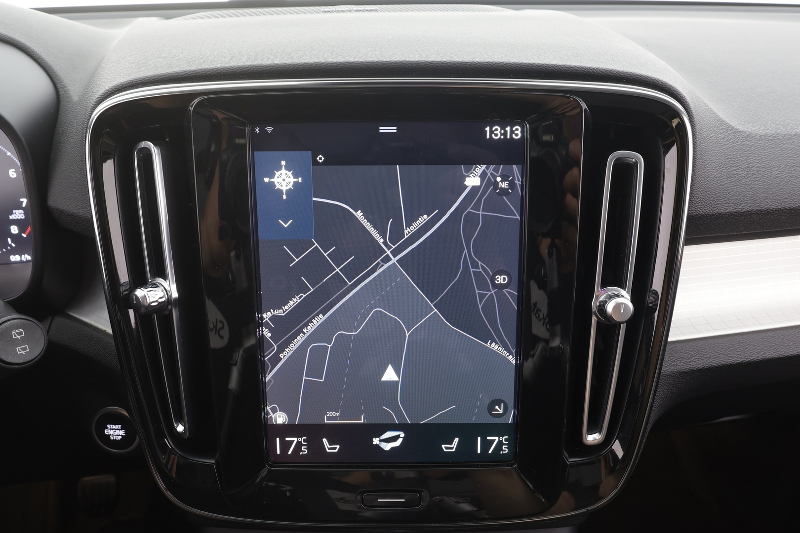 VOLVO XC40 2021