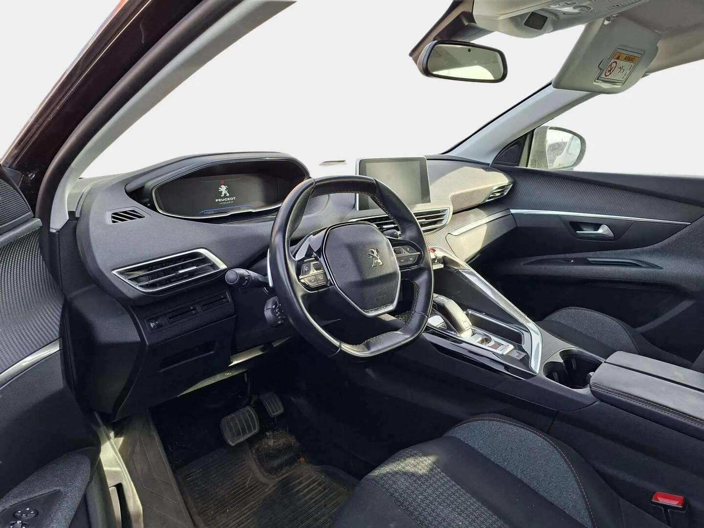 PEUGEOT 3008 2017