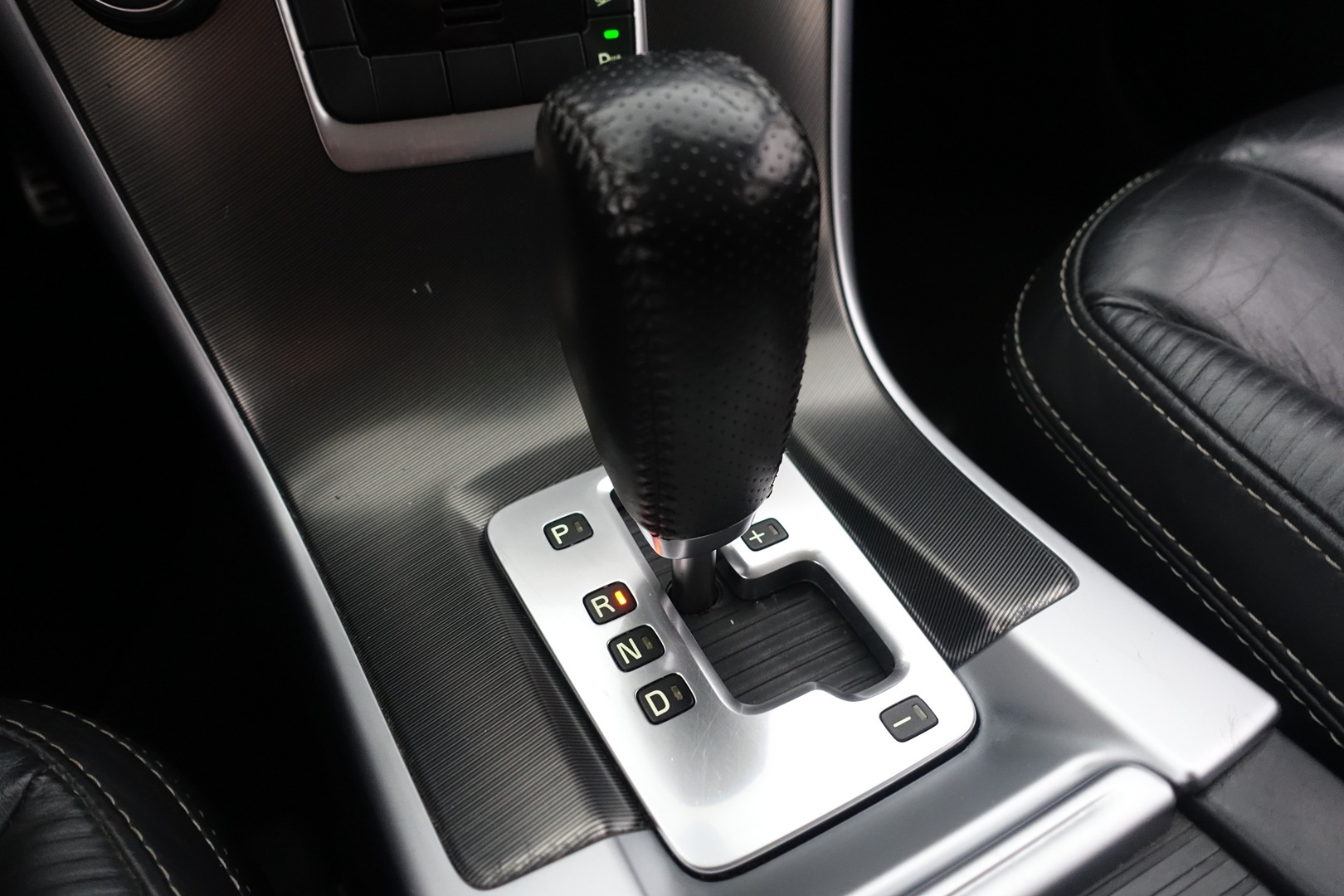 VOLVO XC60 2011