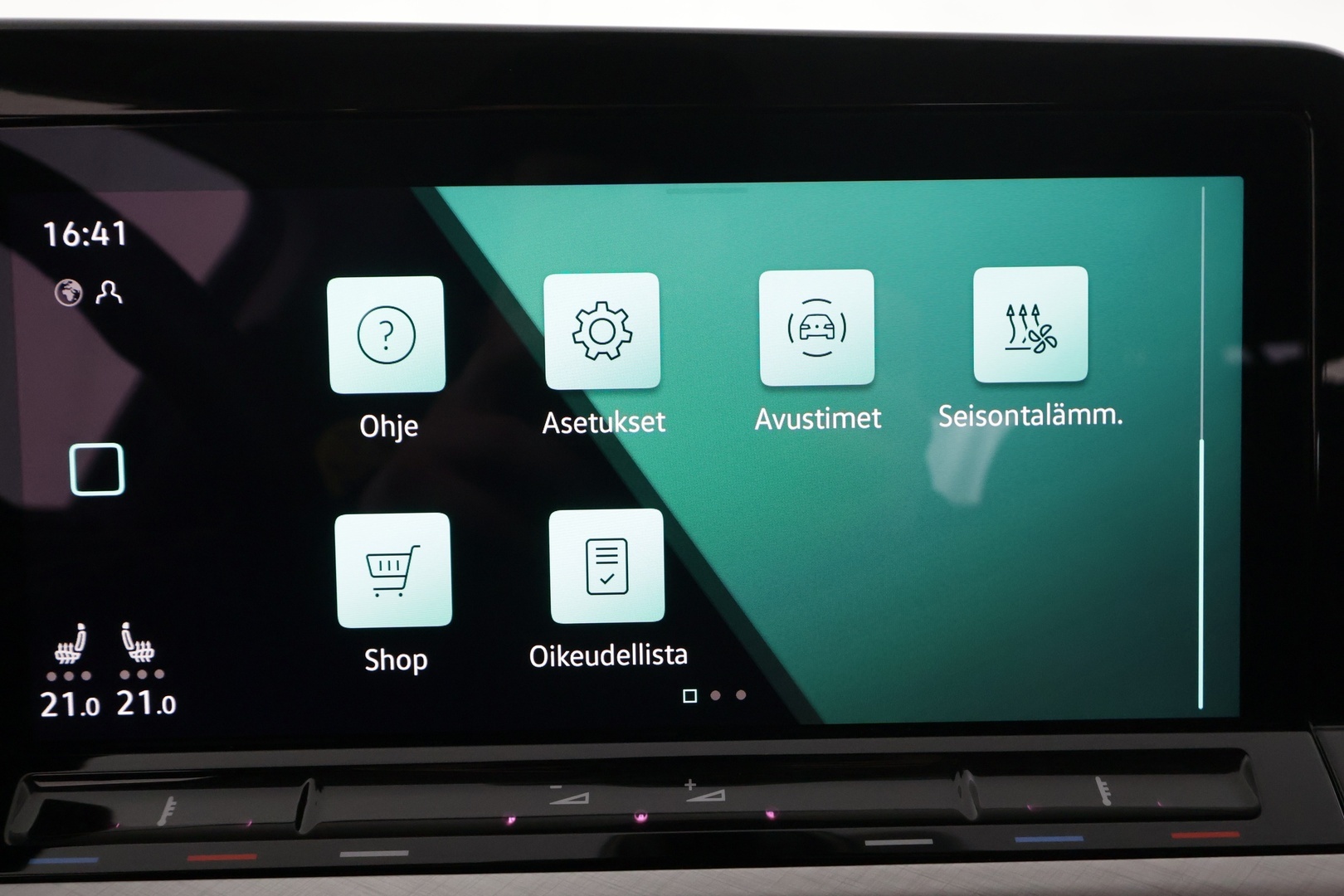 VOLKSWAGEN Golf 2022