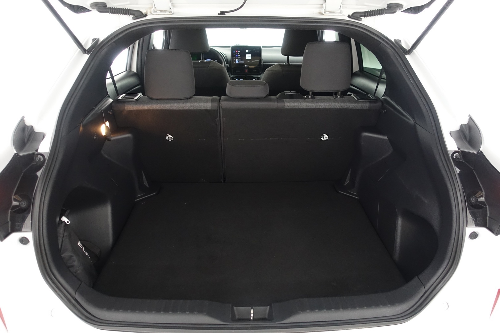 TOYOTA Yaris Cross 2024