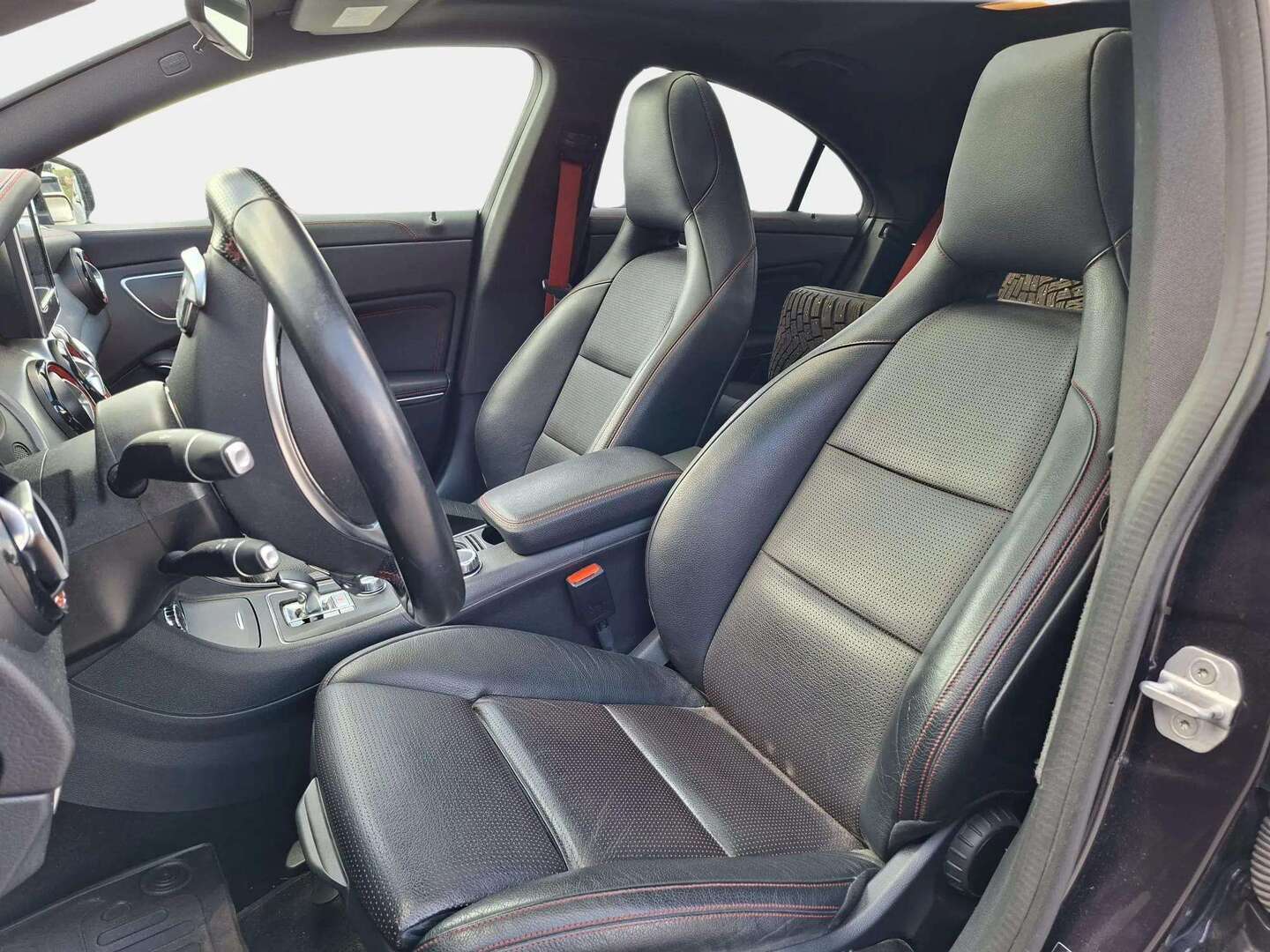 MERCEDES-BENZ CLA 45 AMG 2016