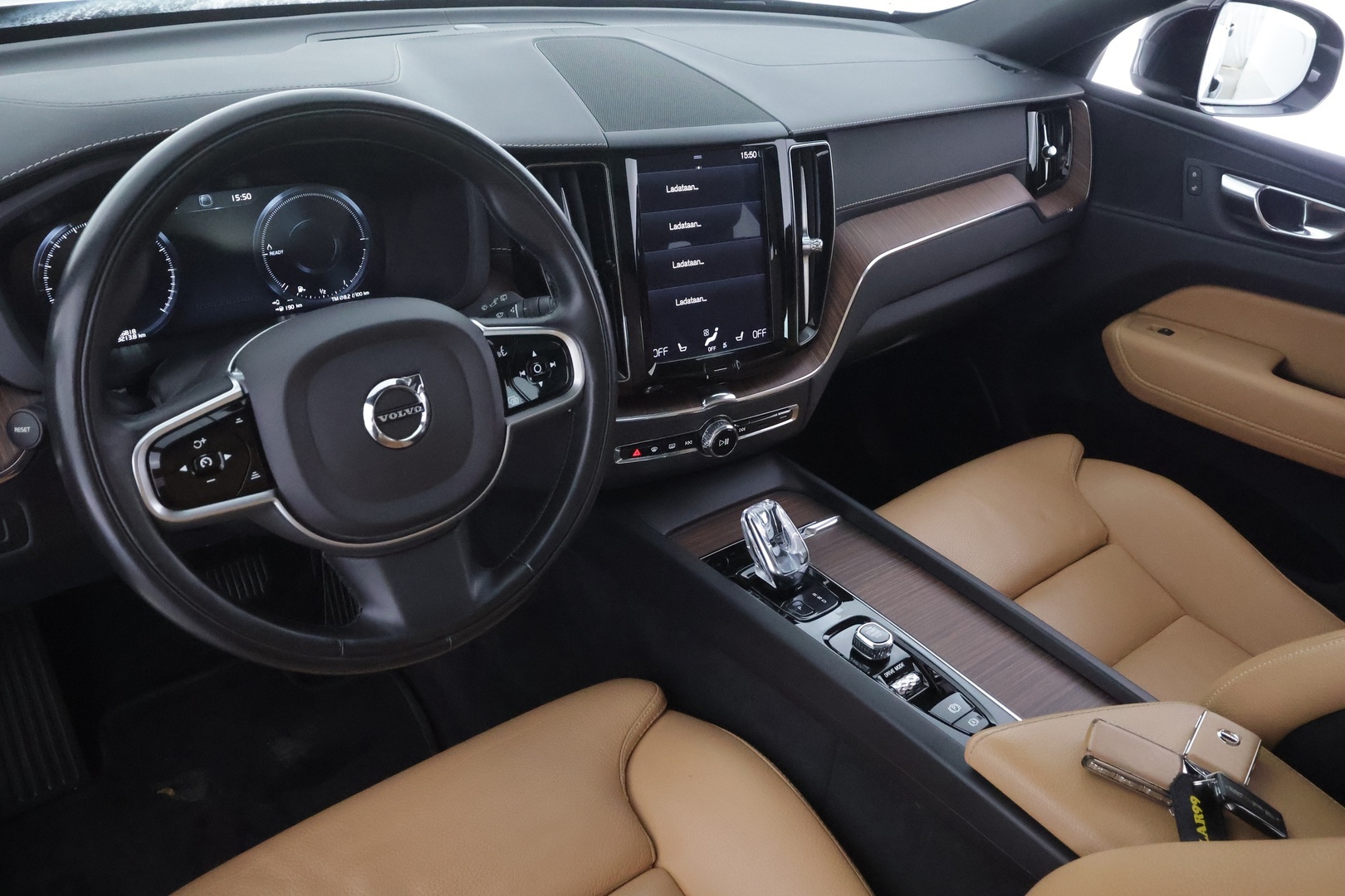 VOLVO XC60 2020
