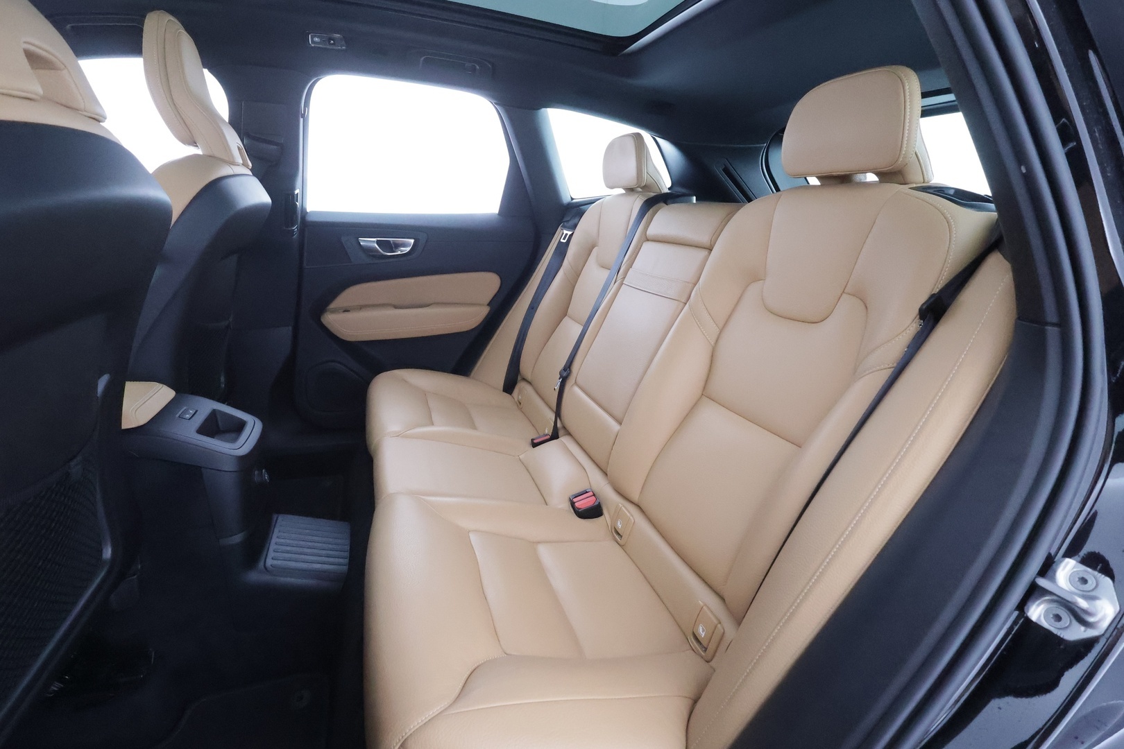 VOLVO XC60 2020