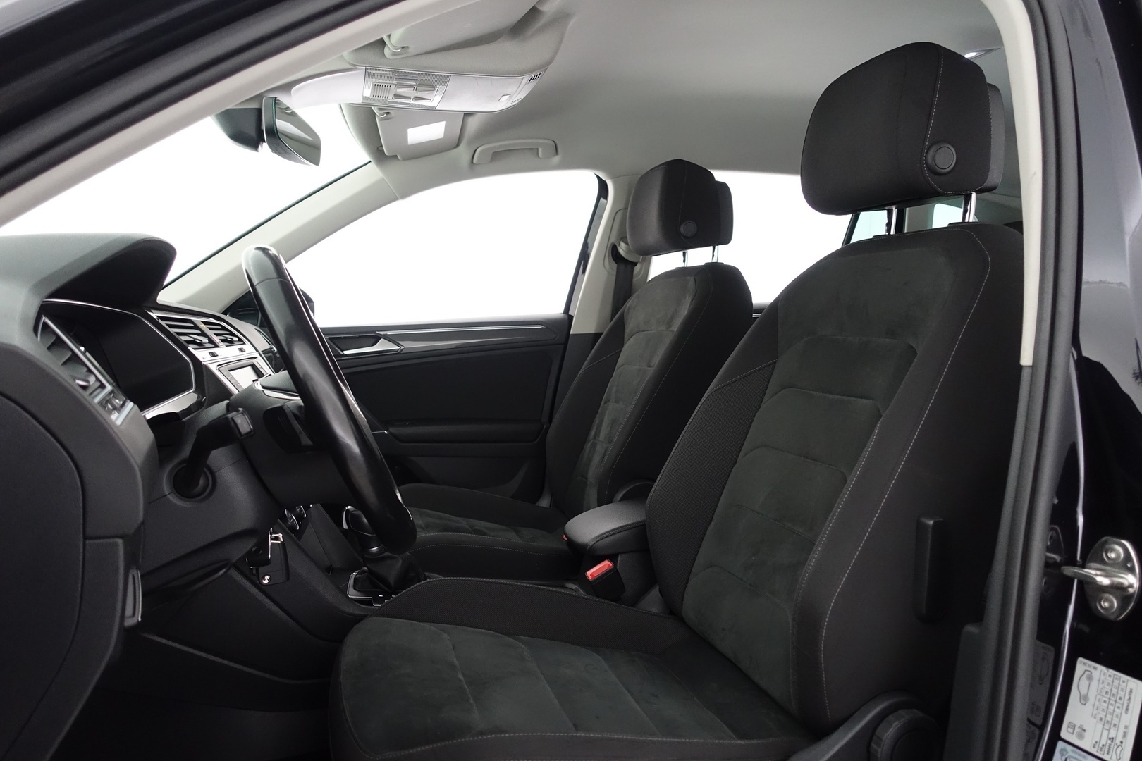 VOLKSWAGEN Tiguan 2017