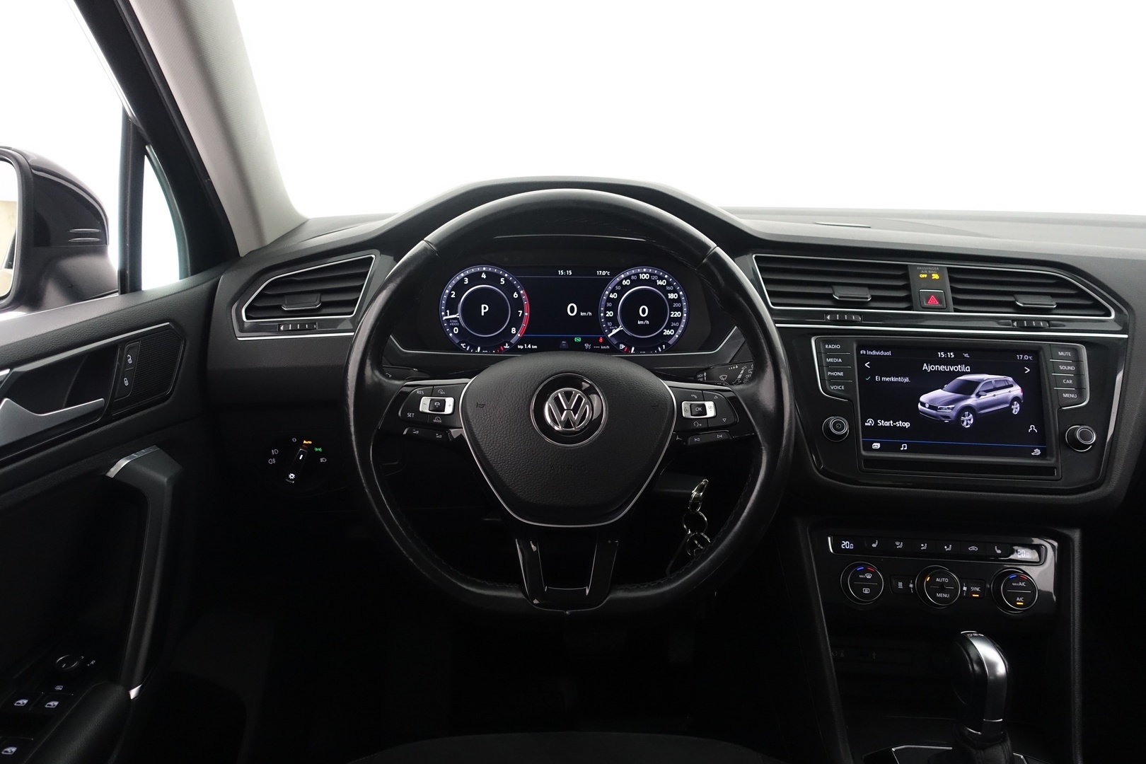 VOLKSWAGEN Tiguan 2017