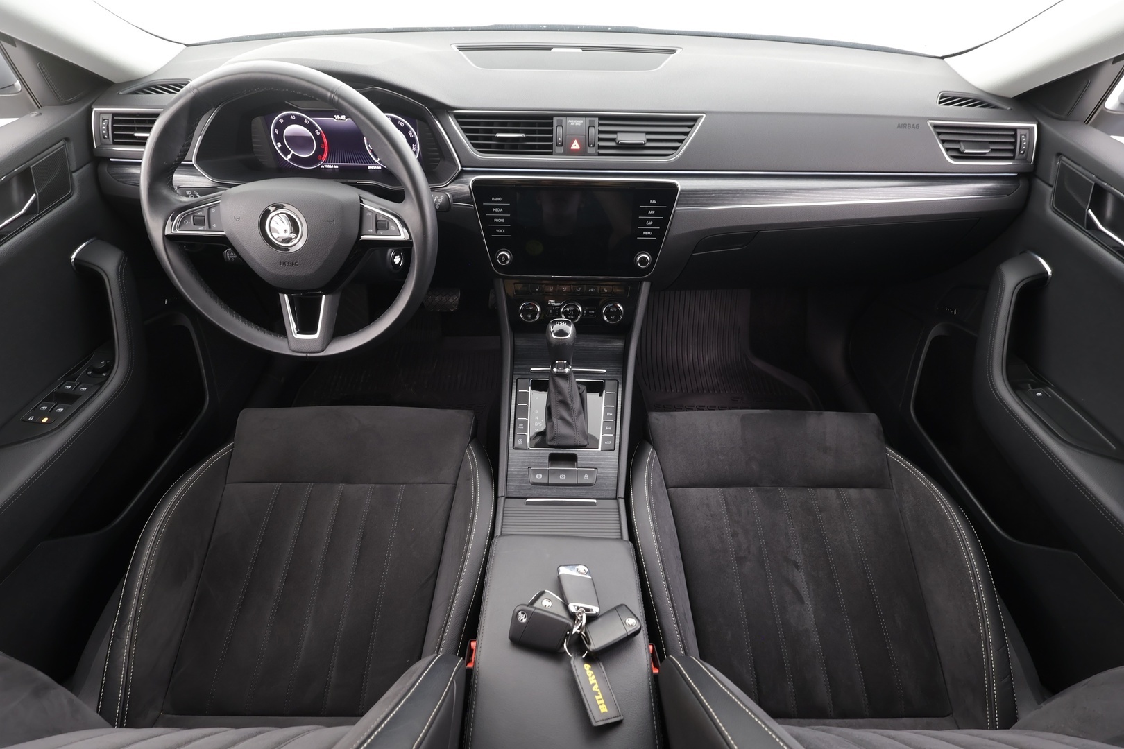SKODA Superb 2020